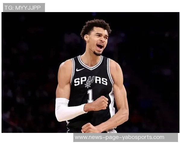 奥拉朱旺透露文班亚马渴望学习脚步技巧并愿意向他请教秘诀